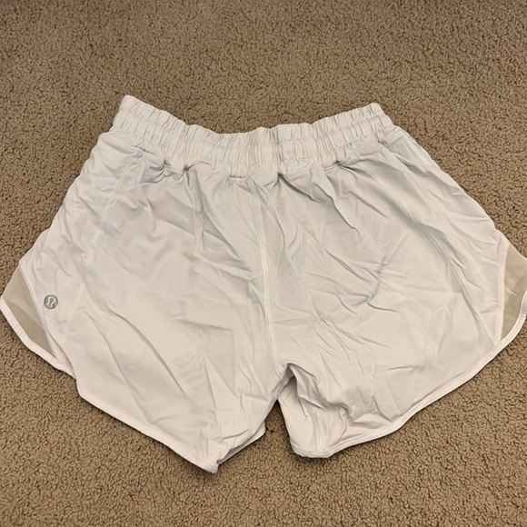 Lululemon Hotty Hot Shorts (worn once) - Picture 2 of 3